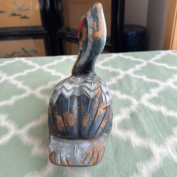 Handcrafted wooden Pelican figurine - Picture 2 of 7